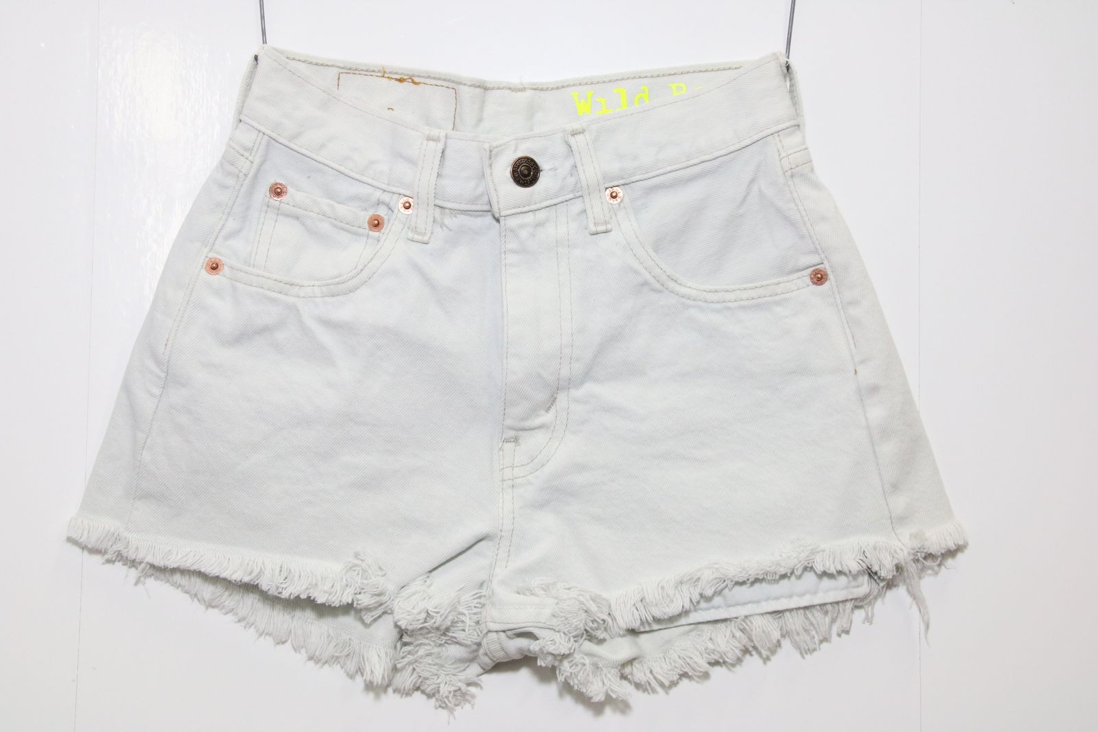 levi's short jeans